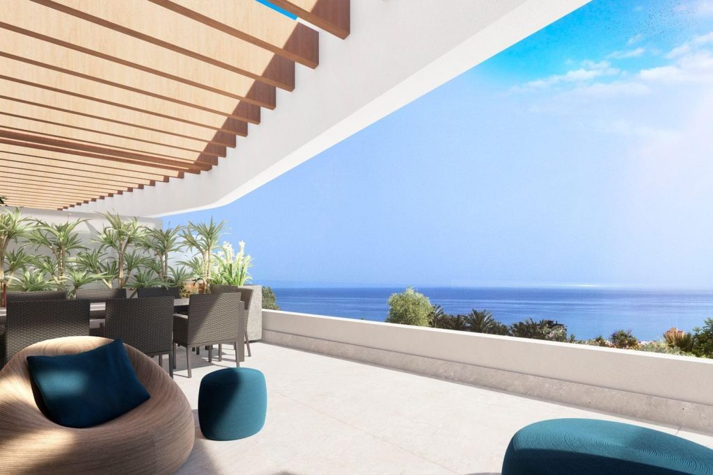 Exclusive promotion of 38 luxury homes with 2 and 3 bedrooms in a private urbanization in Torremolinos for a Luxury Living in Costa del Sol.