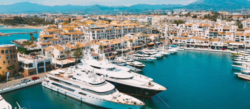 Puerto Banús is a tourist destination within the tourist destination of Marbella, whose town centre is five kilometres away. Its international projection is a lure for tourism on the Costa del Sol.